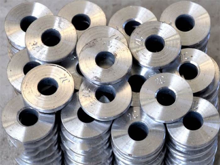 梅河口杆件封板